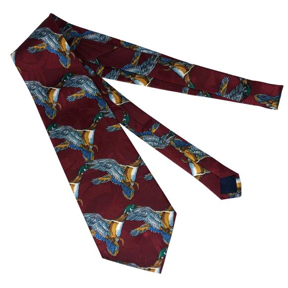 Flying Ducks Tie - Picture 3 of 5